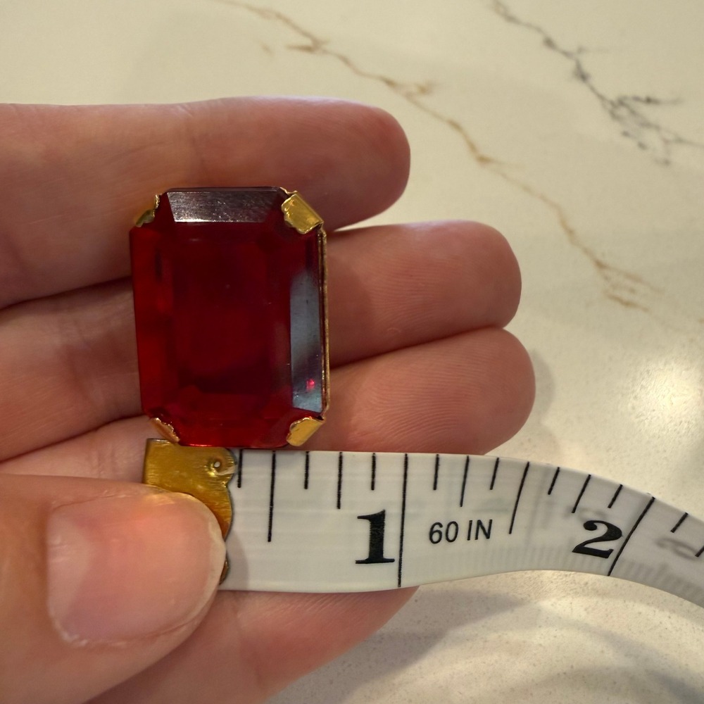 Glam Statement Red Faceted Stone Stud Earrings Gold Tone Oversized 1.25" - Picture 7 of 9